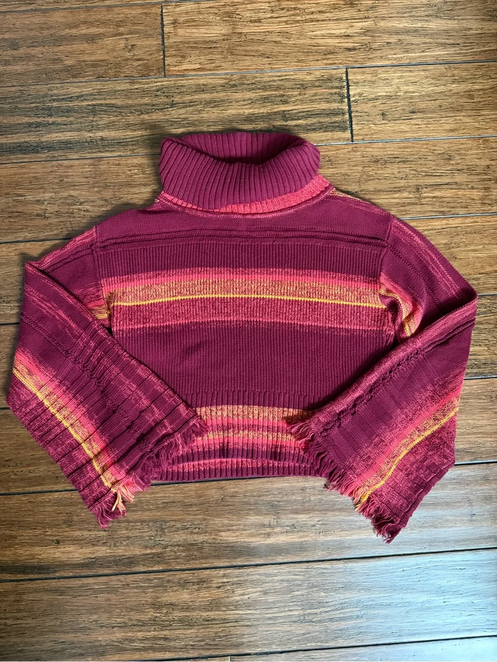 Free People Close To Me Pullover Turtleneck Sweater Size M Flare Sleeve Autumn